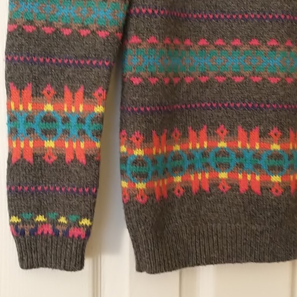 Colorful Sweater - Picture 3 of 5